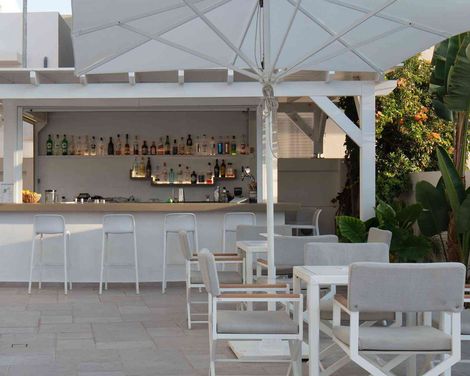 Aristea Hotel