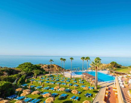 Auramar Beach Resort