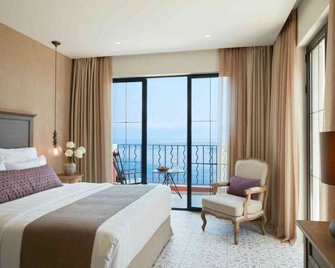 Nido, Mar-Bella Collection