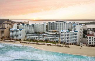 Hilton Cancun Mar Caribe All-Inclusive Resort