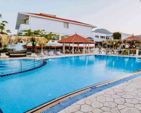 Fantasy Resort Hotel-1