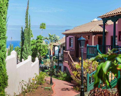 Apartamentos Oasis San Antonio