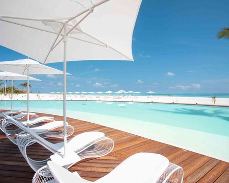 Cinnamon Velifushi Maldives