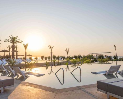 Pegasos Deluxe Beach Hotel