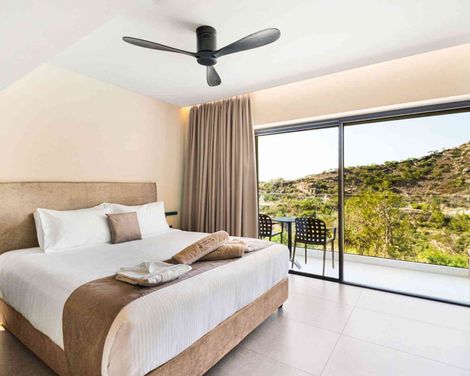 Harmony E Rock Hotel & Resort