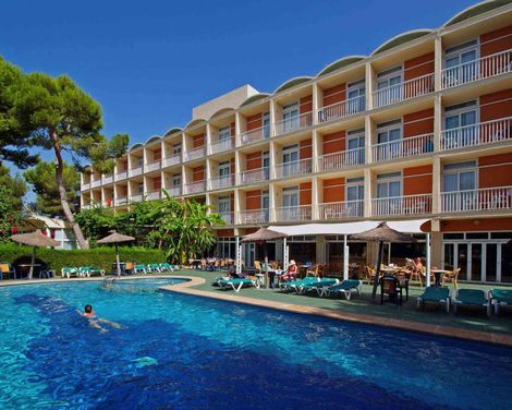 Isla de Cabrera Hotel