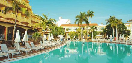 R2 Buganvilla Hotel & Spa