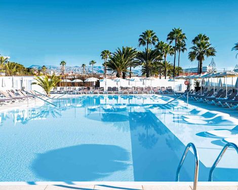 HL Miraflor Suites Hotel