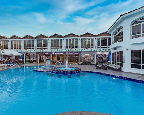 Minamark Beach Resort