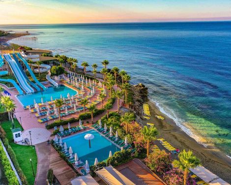 Vikingen Infinity Resort & Spa