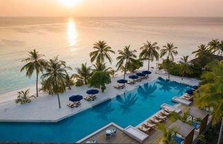 Emerald Faarufushi Resort & Spa