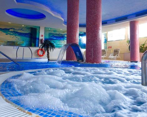 R2 Buganvilla Hotel & Spa-0