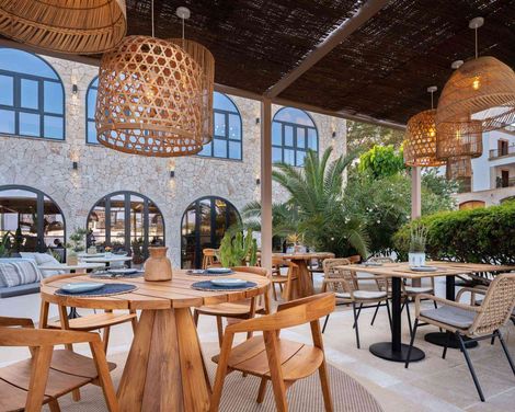 Vintage Hotel Bella Colina est. 1953