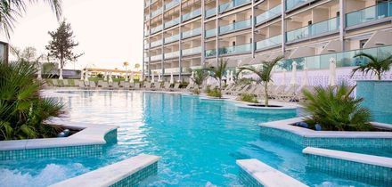 Asterias Beach Hotel