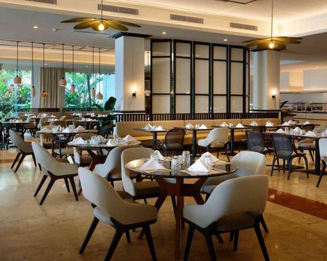 Grand Palladium Lady Hamilton Resort & Spa