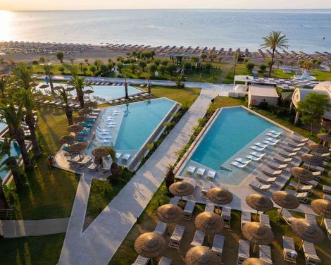Pegasos Deluxe Beach Hotel