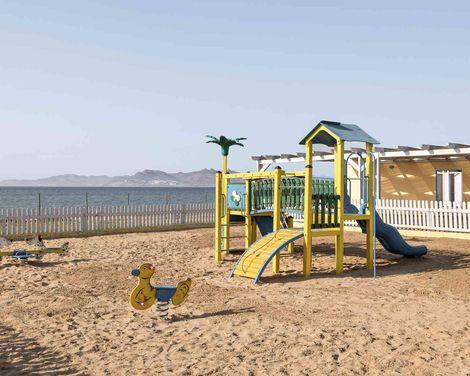 White Olive Marine Aquapark