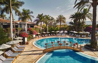 Seaside Grand Hotel Residencia