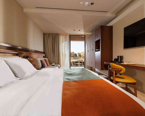 Anissa Oasis Beach