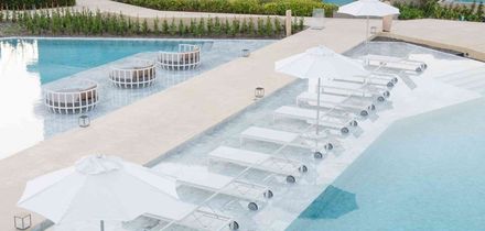 VERSO hua hin - a Veranda Collection