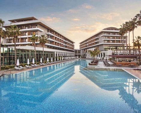 Acanthus Cennet Barut Collection