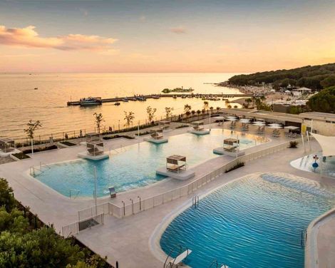 Maistra Camping Amarin Mobile Homes