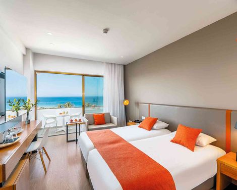 Crystal Springs Beach Hotel