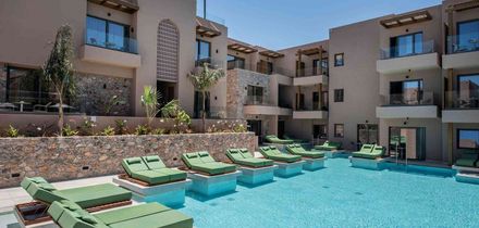 Paralos Venus Suites