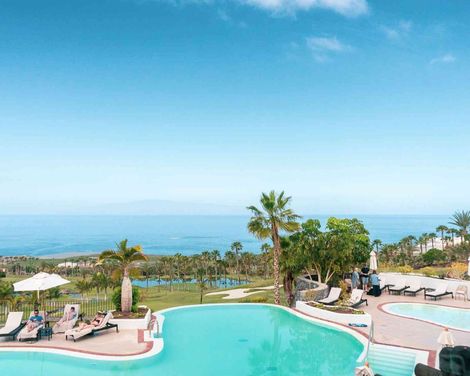 Las Terrazas de Abama Suites