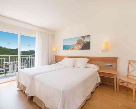 Iberostar Waves Club Cala Barca