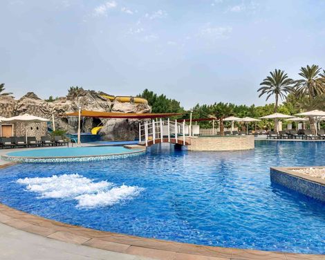 Al Habtoor Grand Resort, Autograph Collection