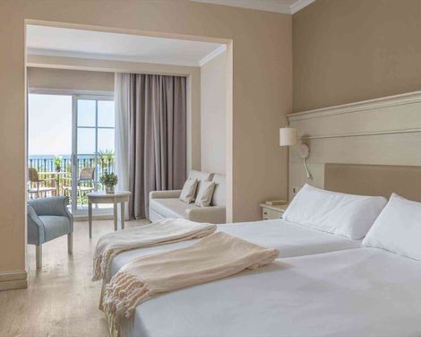 Iberostar Waves Málaga Playa-3