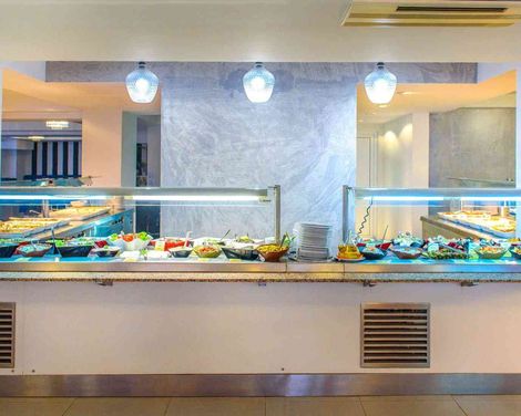 Lagomandra Beach Hotel