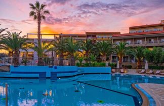Lagomandra Hotel & Spa