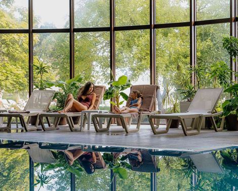 HVD Riviera Beach Hotel