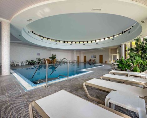 HVD Riviera Beach Hotel