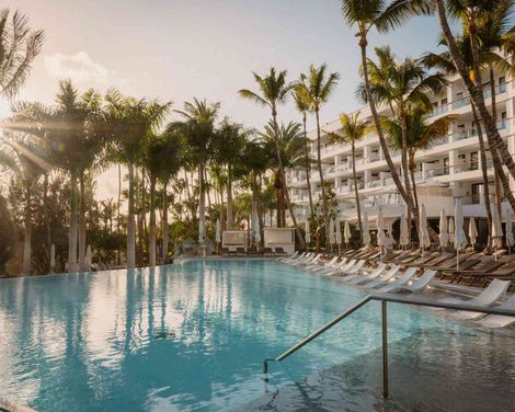 Hotel Fariones