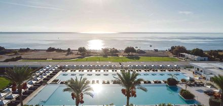 Gennadi Grand Resort