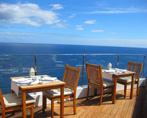 Madeira Regency Cliff