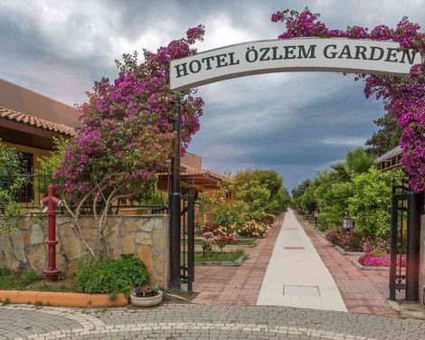Özlem Garden Hotel