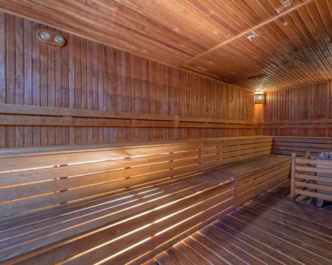 LRS Port River Hotel & Spa