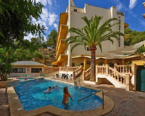 Flor Los Almendros Hotel