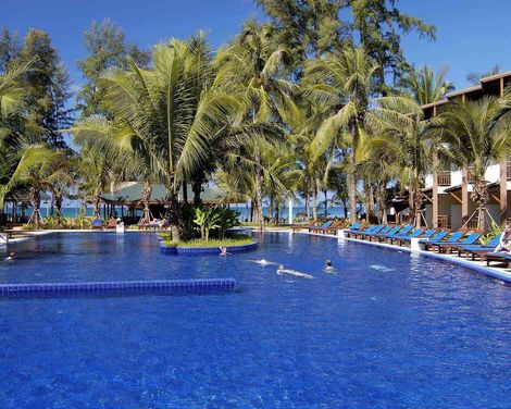 Sunwing Bangtao Beach