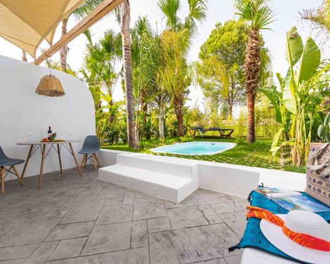 Fantasy Resort Hotel-2