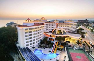 Side Alegria Hotel & Spa