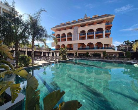 Orange Palace Hotel