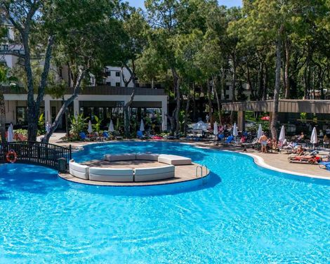 Seven Seas Hotel Life