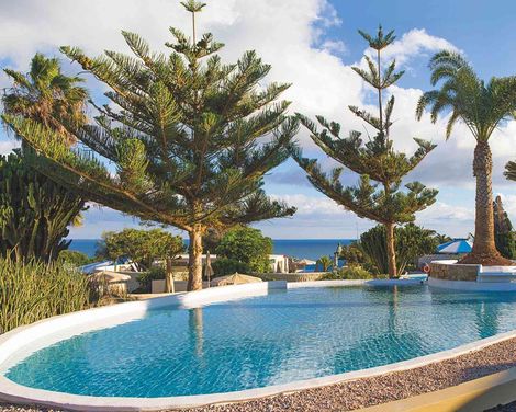 LIVVO Risco del Gato Suites