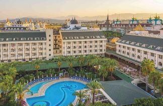 Calimera Hane Garden