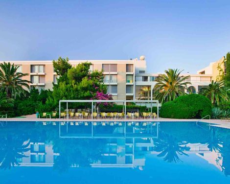 Caravia Beach Hotel & Bungalows